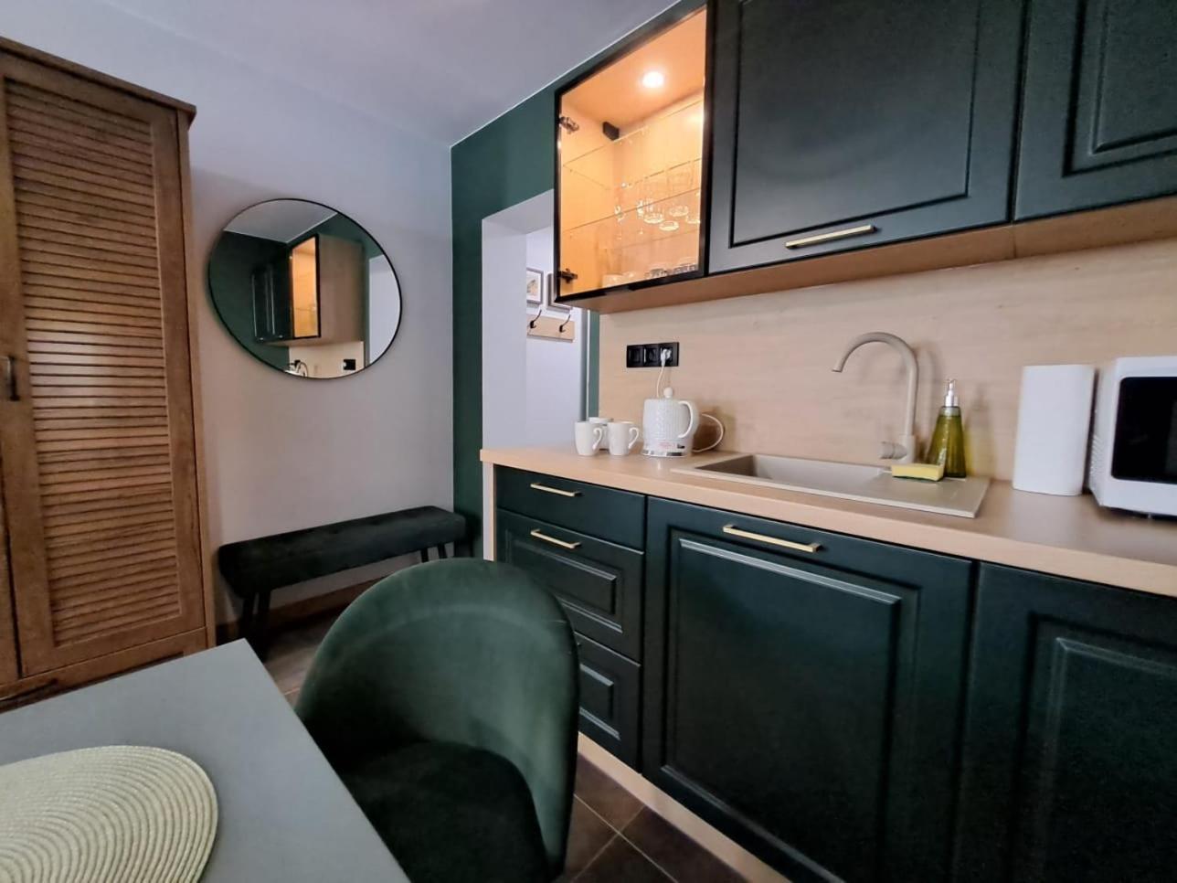Dk Apartamenty Hotelove Giżycko Exteriör bild