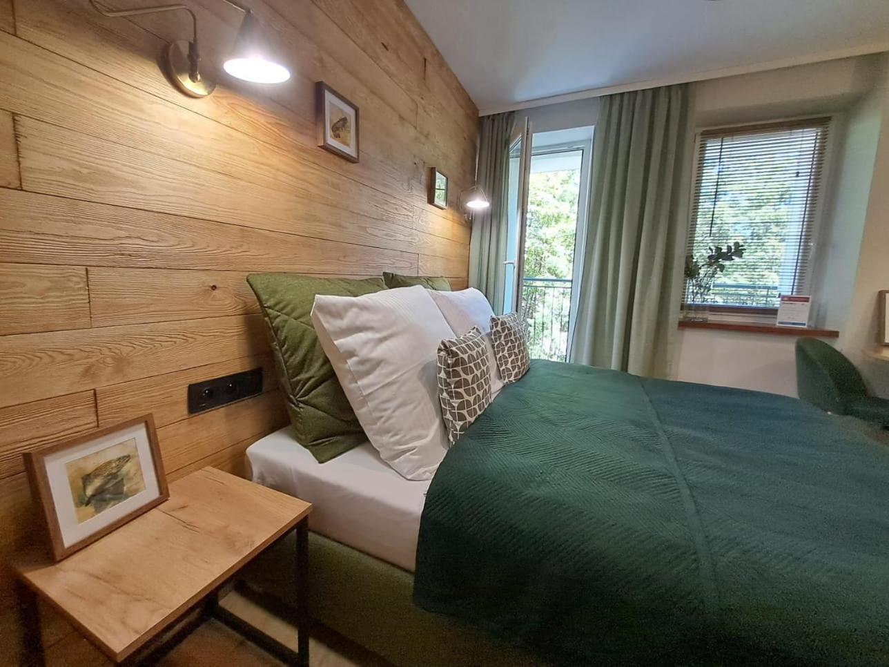 Dk Apartamenty Hotelove Giżycko Exteriör bild