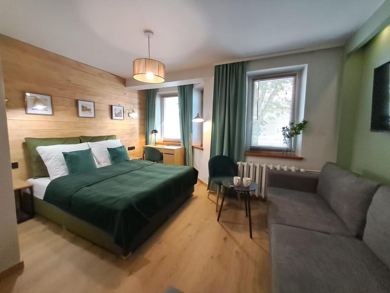 Dk Apartamenty Hotelove Giżycko Exteriör bild