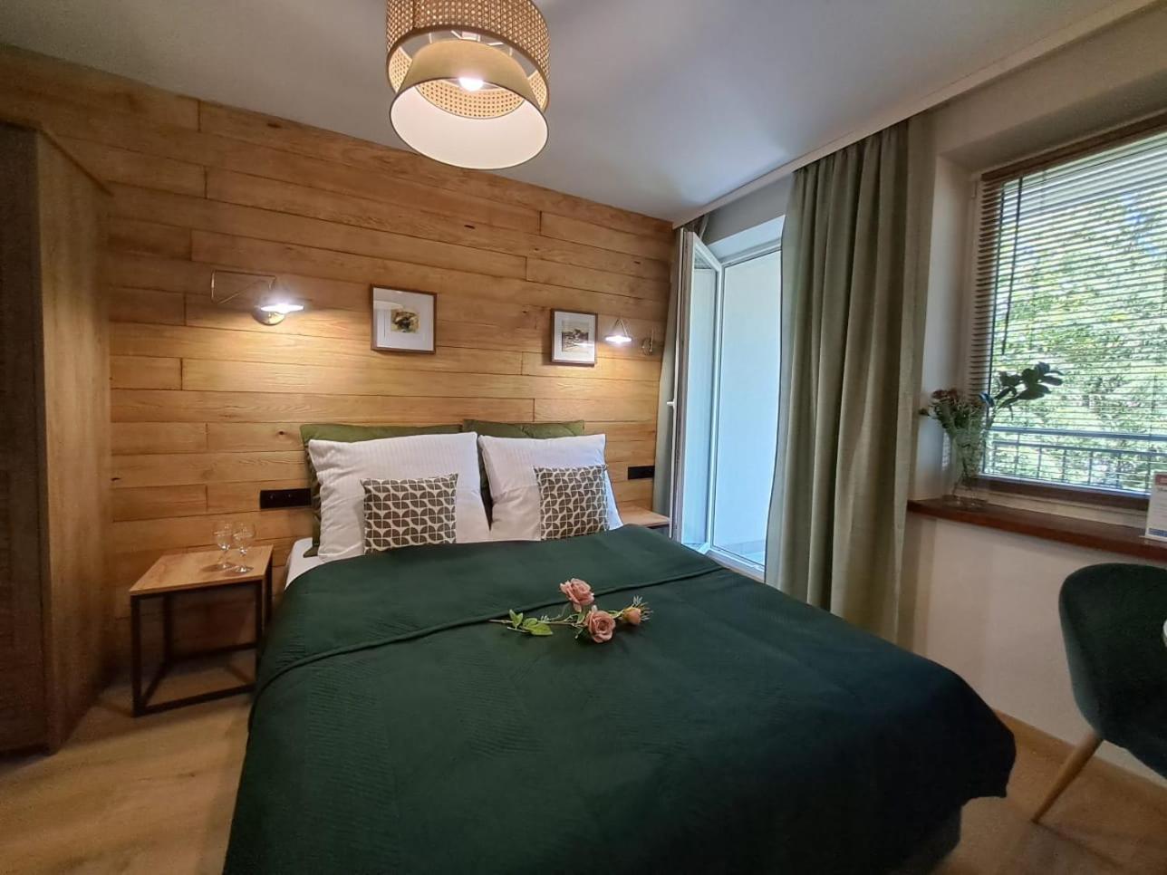 Dk Apartamenty Hotelove Giżycko Exteriör bild